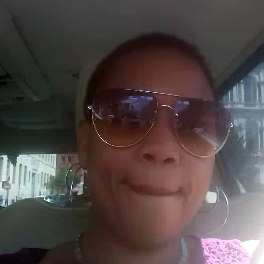 Meet your Posher, Niyeah